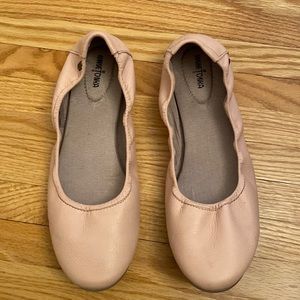 Minnetonka Ballet Flats